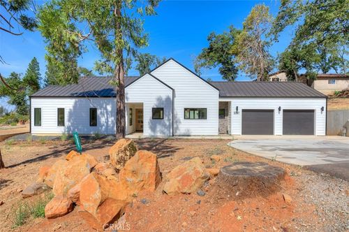 5351 Filbert St, Paradise, CA, 95969 | Card Image