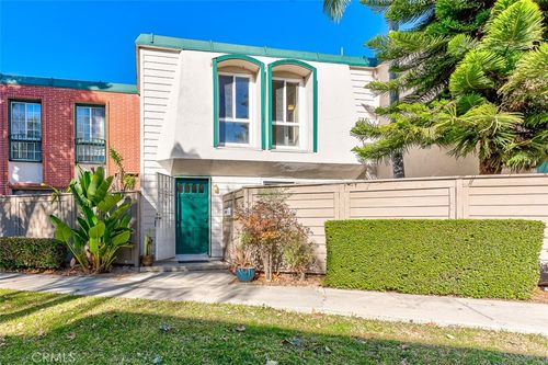 8141 First Green, Buena Park, CA, 90621 | Card Image