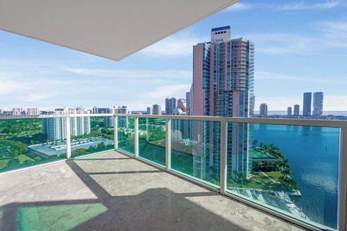 apt-1912-3330 Ne 190th St, Aventura, FL, 33180-2760 | Card Image