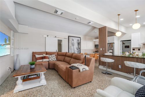 1245 Ne 154th St, North Miami Beach, FL, 33162-5854 | Card Image