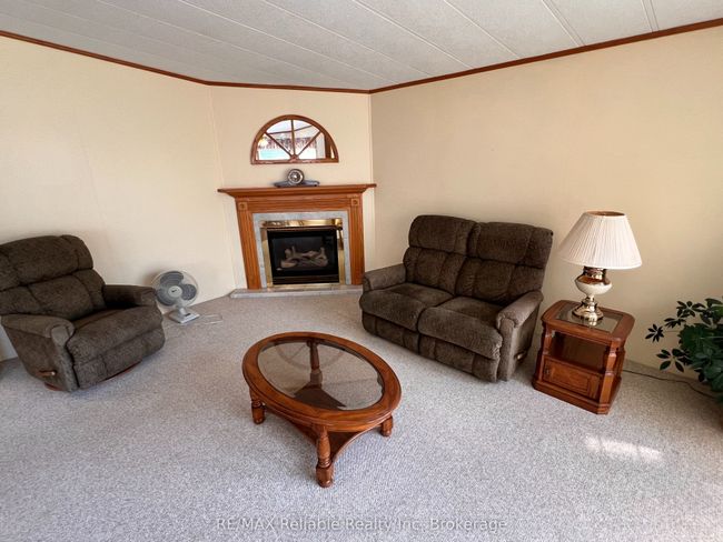49 Cherokee Lane, Home with 2 bedrooms, 1 bathrooms and 2 parking in Goderich ON | Image 21