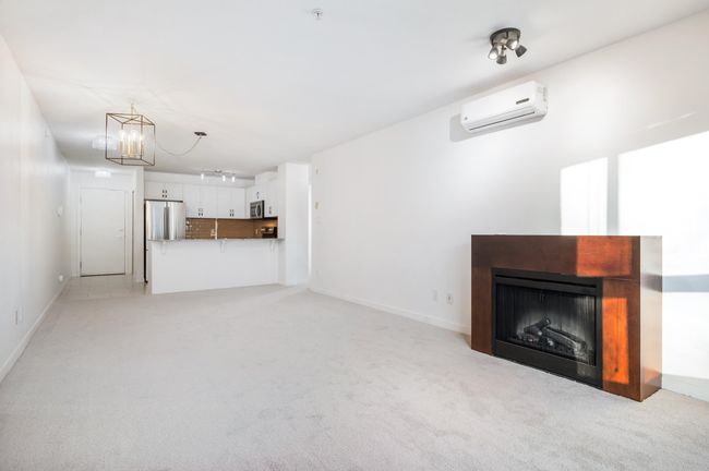 208 - 11667 Haney Bypass, Condo with 3 bedrooms, 2 bathrooms and 2 parking in Maple Ridge BC | Image 9