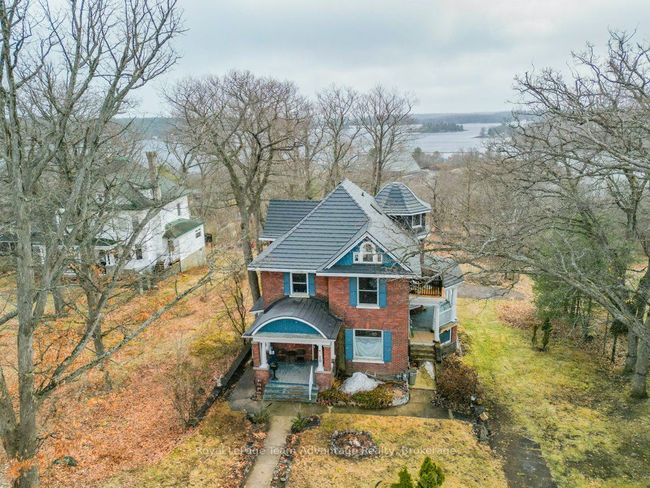 20 Belvedere Ave, House other with 6 bedrooms, 4 bathrooms and 3 parking in Parry Sound ON | Image 47