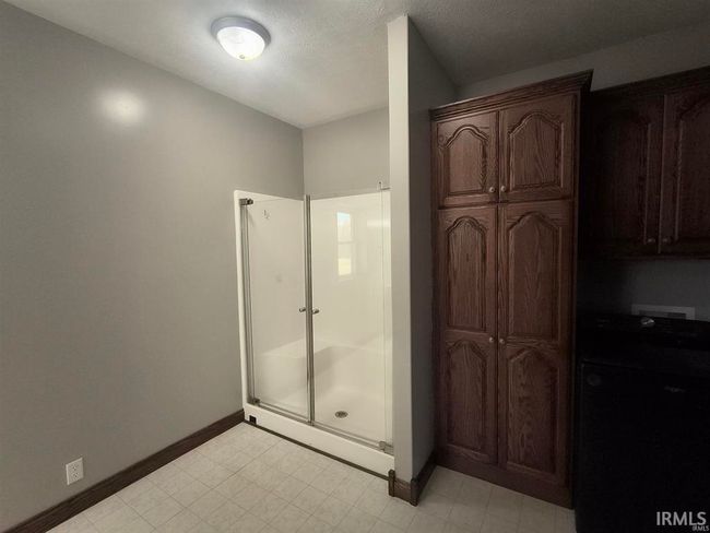 1230 S Iron Mountain Rd, House other with 3 bedrooms, 2 bathrooms and null parking in Bloomfield IN | Image 6