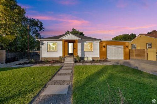 313 E Elm St, Murray, UT, 84107-4924 | Card Image