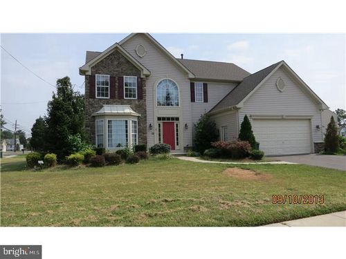 3 Lardner Rd, Burlington, NJ, 08016-4229 | Card Image