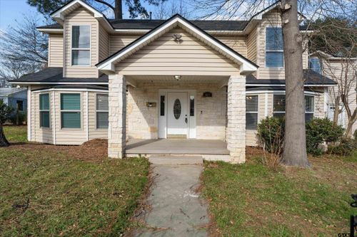 627 W 2nd St, Tyler, TX, 75701-2945 | Card Image