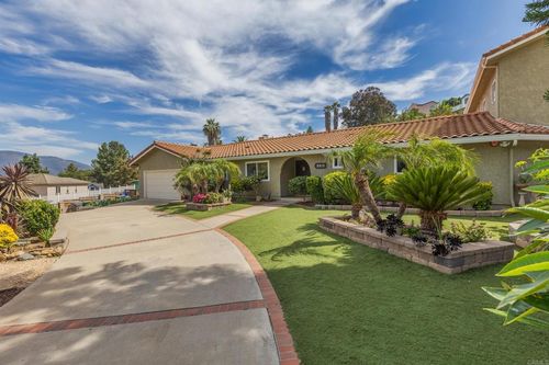 9915 Jacoby Rd, Spring Valley, CA, 91977-6508 | Card Image