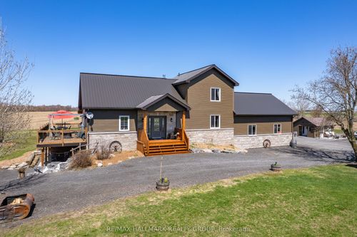 2421 Concession 8 Rd, Saint Bernardin, ON, K0B1N0 | Card Image