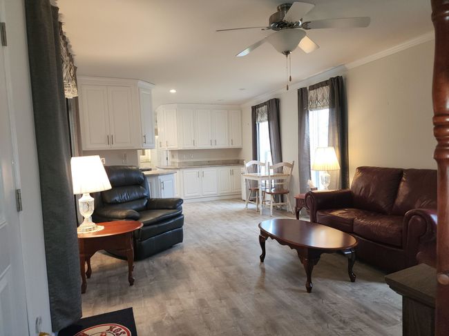 100 Hayes Park, House other with 2 bedrooms, 2 bathrooms and null parking in Exeter NH | Image 18
