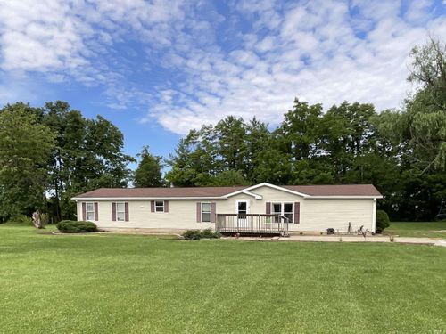 67 S Sunnyside Ln, Spencer, IN, 47460-6734 | Card Image
