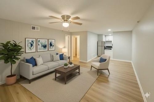 apt-5-3314 N Macgregor Way, Houston, TX, 77004-7866 | Card Image