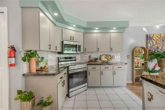720 Balmoral Ct, House other with 3 bedrooms, 2 bathrooms and 2 parking in INVERNESS FL | Image 41