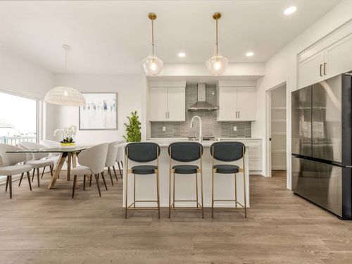 126 Miners Road W, Lethbridge, AB, T1J5X9 | Card Image