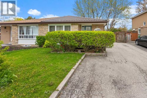 39 Danesbury Crescent, Brampton (Southgate), ON, L6T1T2 | Card Image