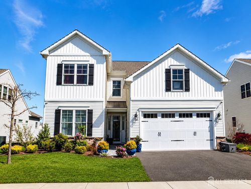 4 Pasture Drive, Farmingdale, NJ, 07727 | Card Image