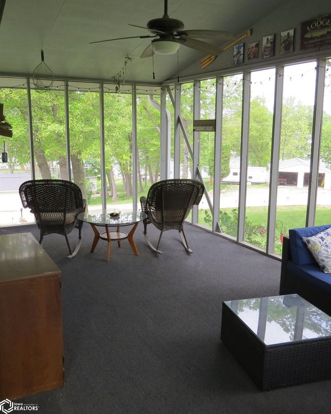 181 Center Point Dr, Home with 3 bedrooms, 2 bathrooms and 5 parking in Montezuma IA | Image 42