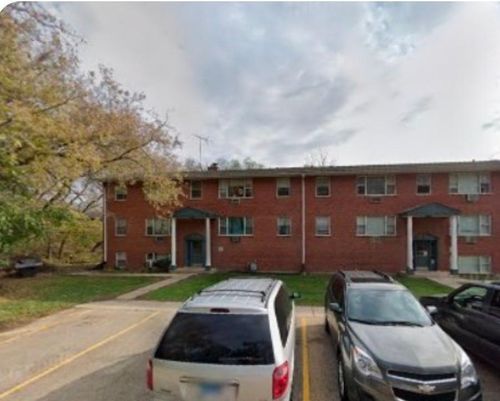 apt-12-20 Arrowhead Dr, Algonquin, IL, 60102-2236 | Card Image