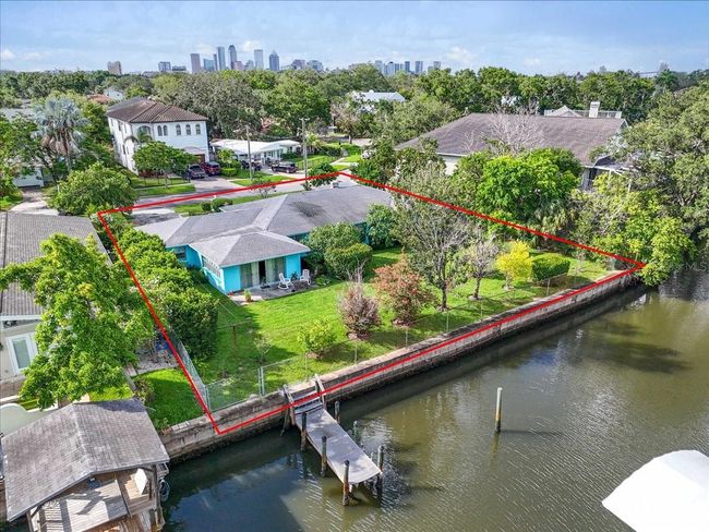 545 Suwanee Cir, Home with 0 bedrooms, 0 bathrooms and null parking in TAMPA FL | Image 9