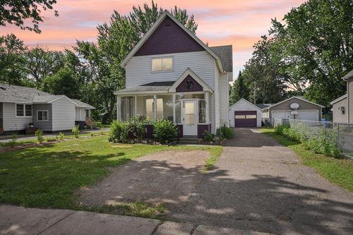 6429 Maple St, North Branch, MN, 55056-5798 | Card Image
