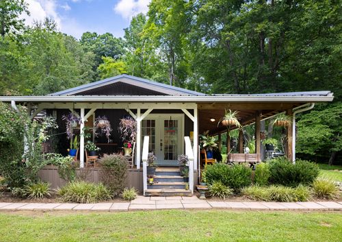 298 Adams Ln, Mooresburg, TN, 37811-5415 | Card Image