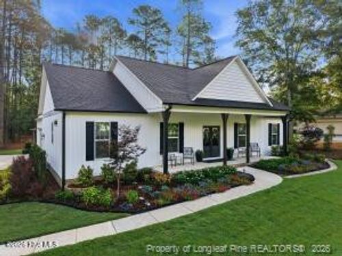 105 Stallion Dr, West End, NC, 27376 | Card Image