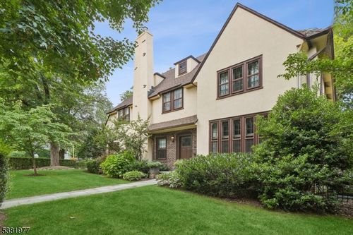 115 Maple St, Summit, NJ, 07901-3408 | Card Image