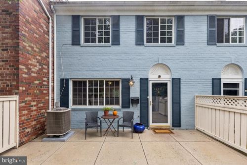 a-1573 N Van Dorn St, ALEXANDRIA, VA, 22304-1922 | Card Image