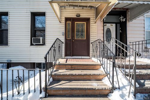 2015 Himrod St, Ridgewood, NY, 11385-1232 | Card Image