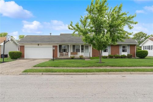 542 Damon Dr, Washington Court House, OH, 43160-2419 | Card Image