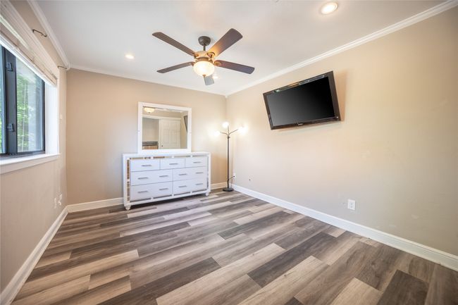 5744 Cedar Creek Dr, Townhouse with 3 bedrooms, 2 bathrooms and null parking in Benbrook TX | Image 12