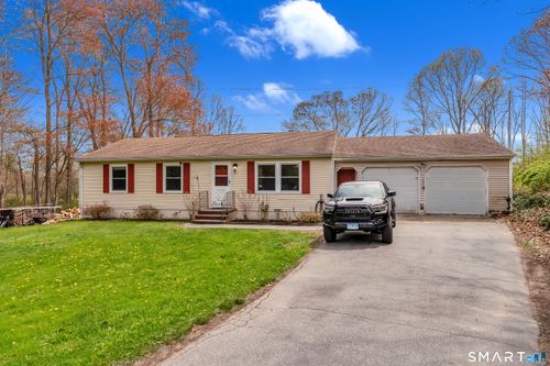 9 Sunnieside Ct, Waterford, CT, 06385-1603 | Card Image