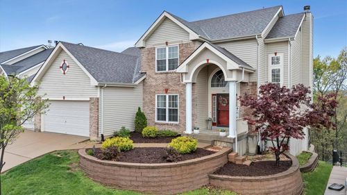 535 Vista Hills Ct, Eureka, MO, 63025-3605 | Card Image