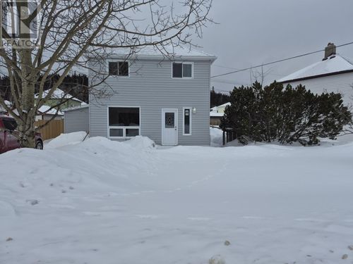 40 Stevens Ave, Marathon, ON, P0T2W0 | Card Image