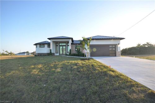 2416 Diplomat Pkwy W, Cape Coral, FL, 33993-4898 | Card Image