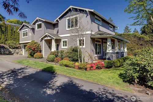 412 15th Ave, Kirkland, WA, 98033-5609 | Card Image