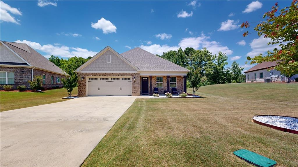 Owens Way, Opelika, AL 36804