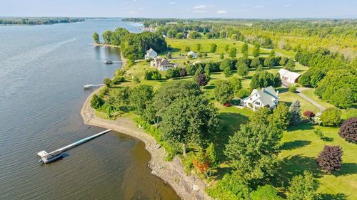50 Wagner Point Rd, Alburgh, VT, 05440-9668 | Card Image