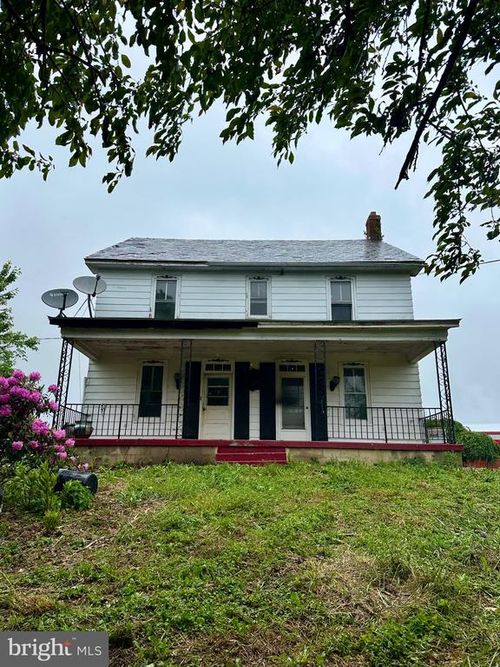 4389 Hess Rd, STEWARTSTOWN, PA, 17363-7838 | Card Image