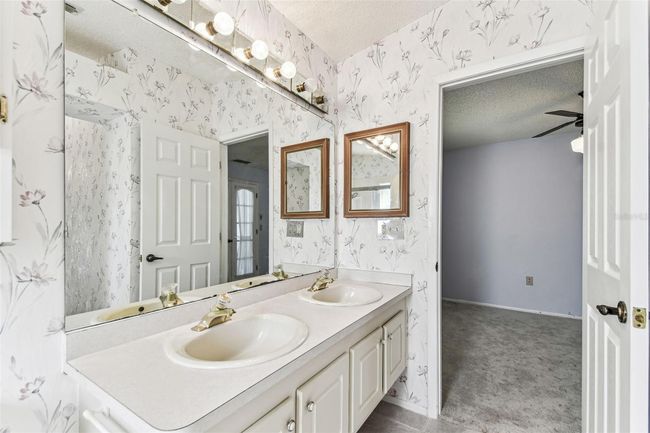 Primary bathroom | Image 17