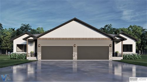 14805 Willow St, Bennington, NE, 68007-5190 | Card Image