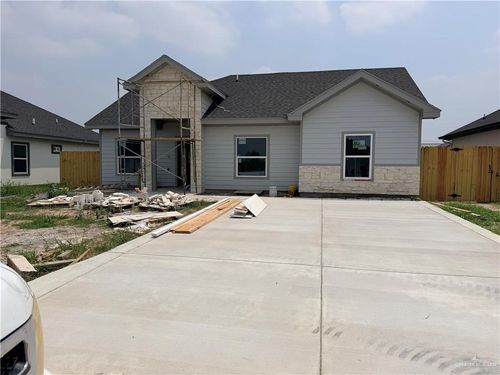 3556 Las Brisas St, Edinburg, TX, 78542-8163 | Card Image