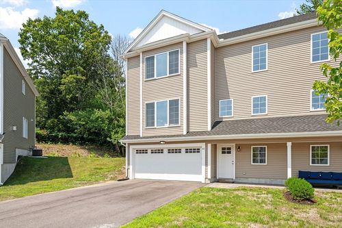 41-41 Pouts Ln, Uxbridge, MA, 01569-2182 | Card Image