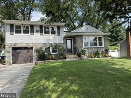 379 Boxwood Lane, CINNAMINSON TWP, NJ, 08077 | Card Image