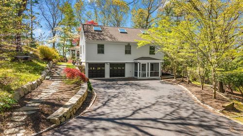 156 Duck Hill Rd, Duxbury, MA, 02332-3805 | Card Image