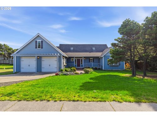 1027 Seabird Dr Sw, Bandon, OR, 97411-8907 | Card Image