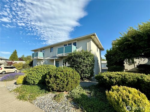 apt-47-155 Lavender Ct, Wenatchee, WA, 98801-3846 | Card Image