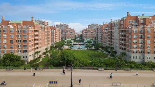 2c-155 Oceana Dr E, Brooklyn, NY, 11235-6996 | Card Image