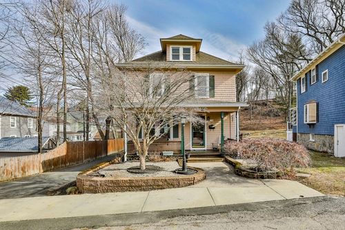 20 Palmer Ave, Saugus, MA, 01906-3867 | Card Image