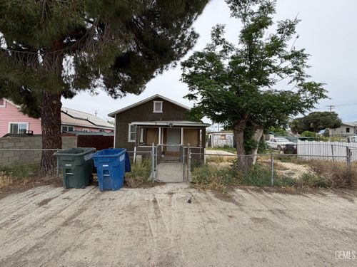 306 Buchanan Street, Taft, CA, 93268 | Card Image